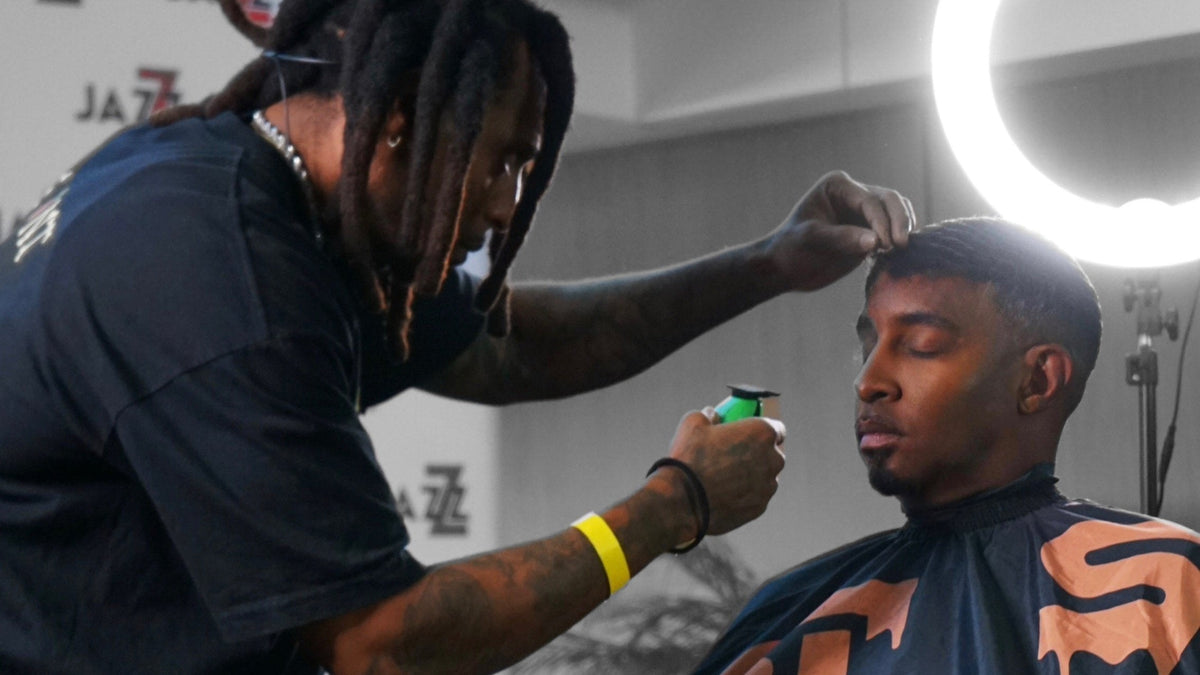 Premium Barber Cape